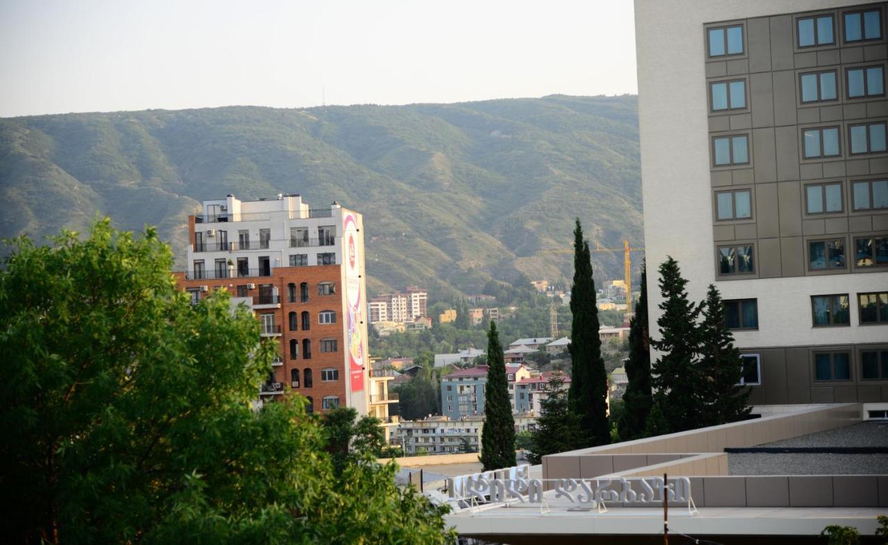 Hotel New Avlabari Tbilisi Eksteriør billede